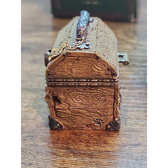 Noah's Toolbox retired 1.75 x 2in Boyds Bearstone 1995 trinket box NIB 2434 - Picture 9 of 10